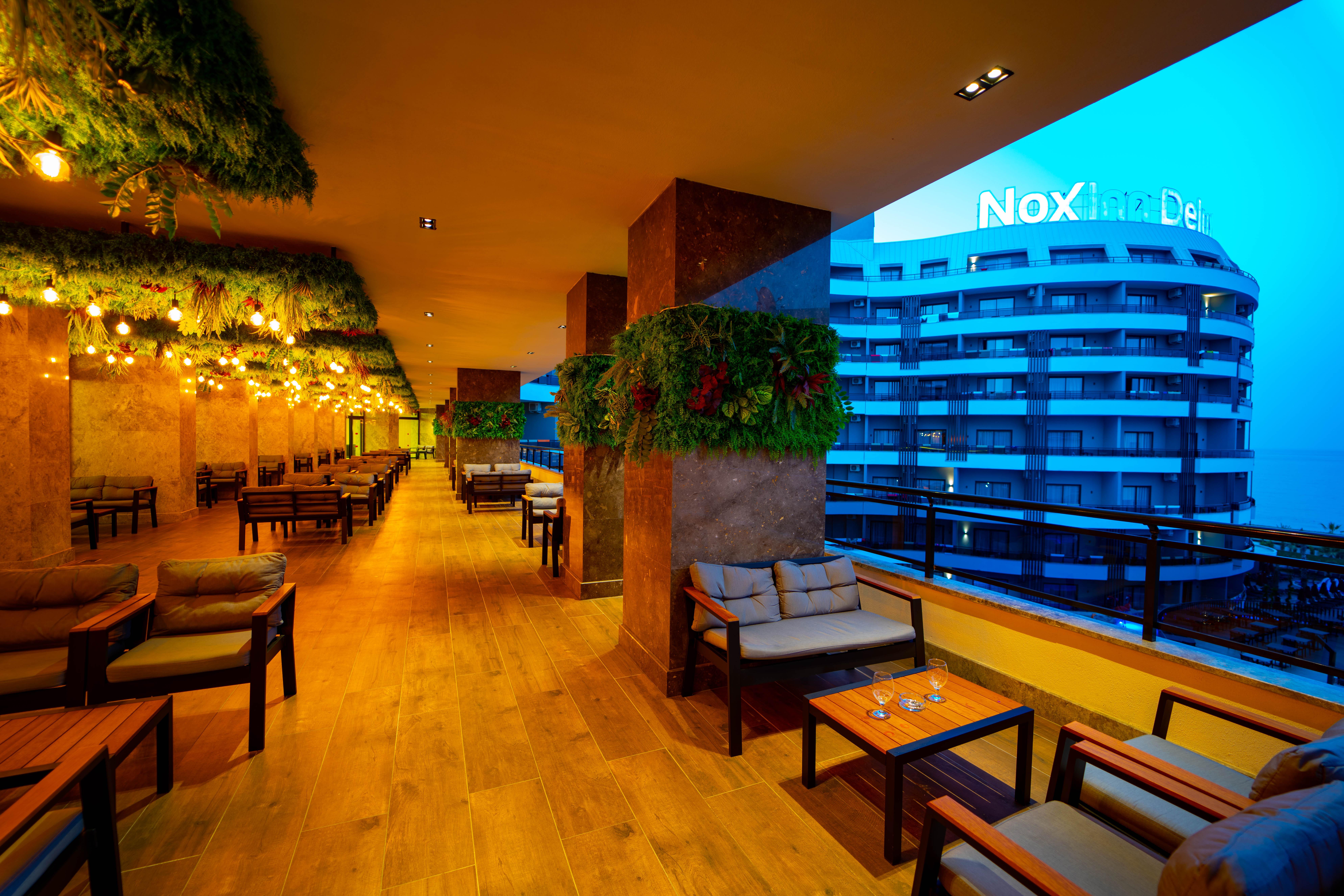 Noxinn Deluxe Hotel 코나키 외부 사진