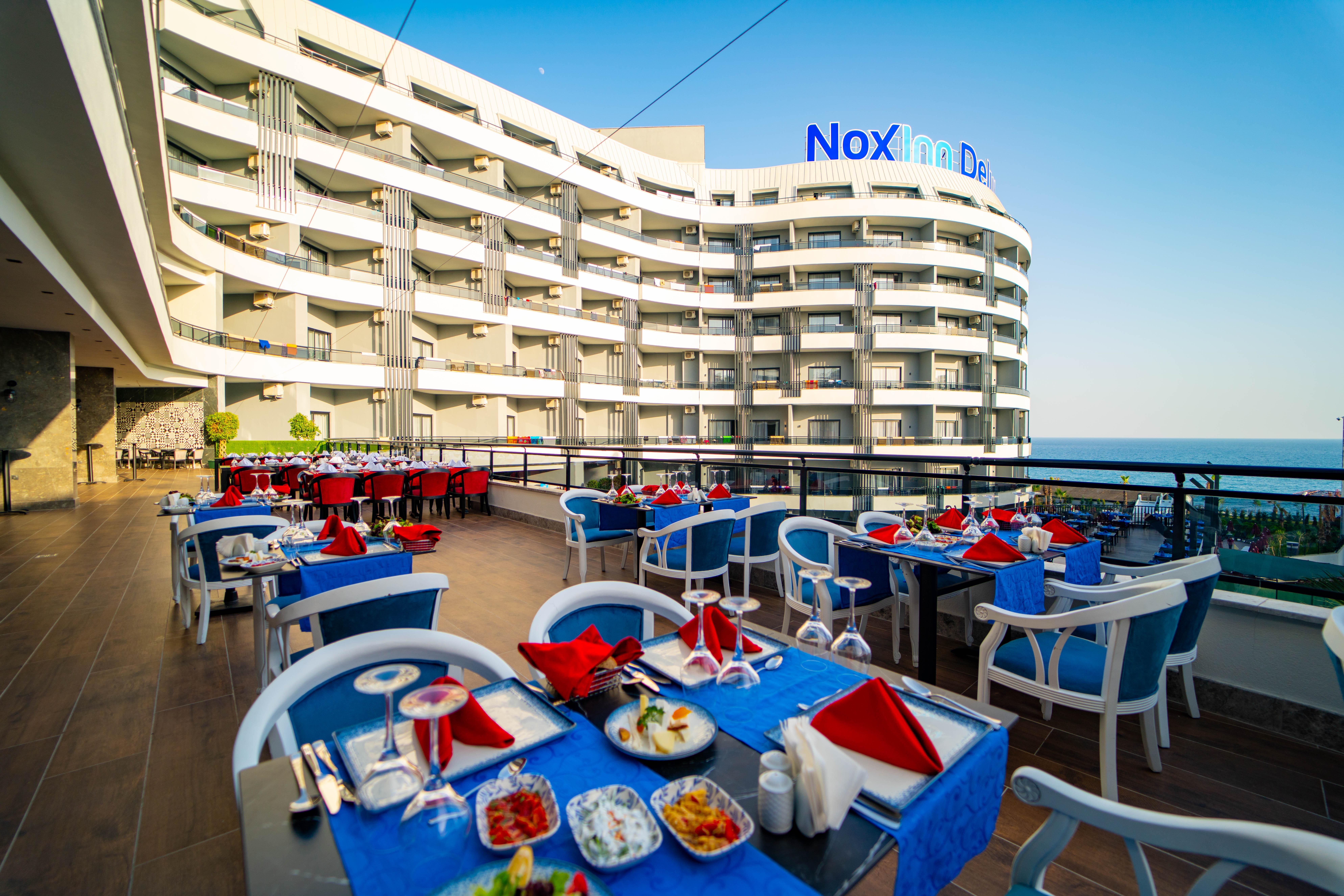 Noxinn Deluxe Hotel 코나키 외부 사진